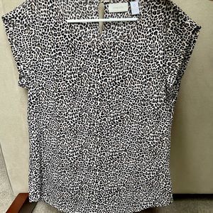 Chico’s leopard top